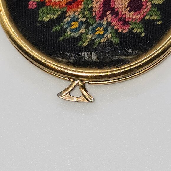 VTG AVON Compact Locket Cross Stitch Needlepoint Floral Roses Tapestry Pendent - Picture 10 of 12